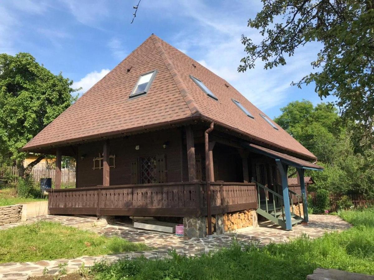 Садиба Остра Shcherbovets Exterior foto